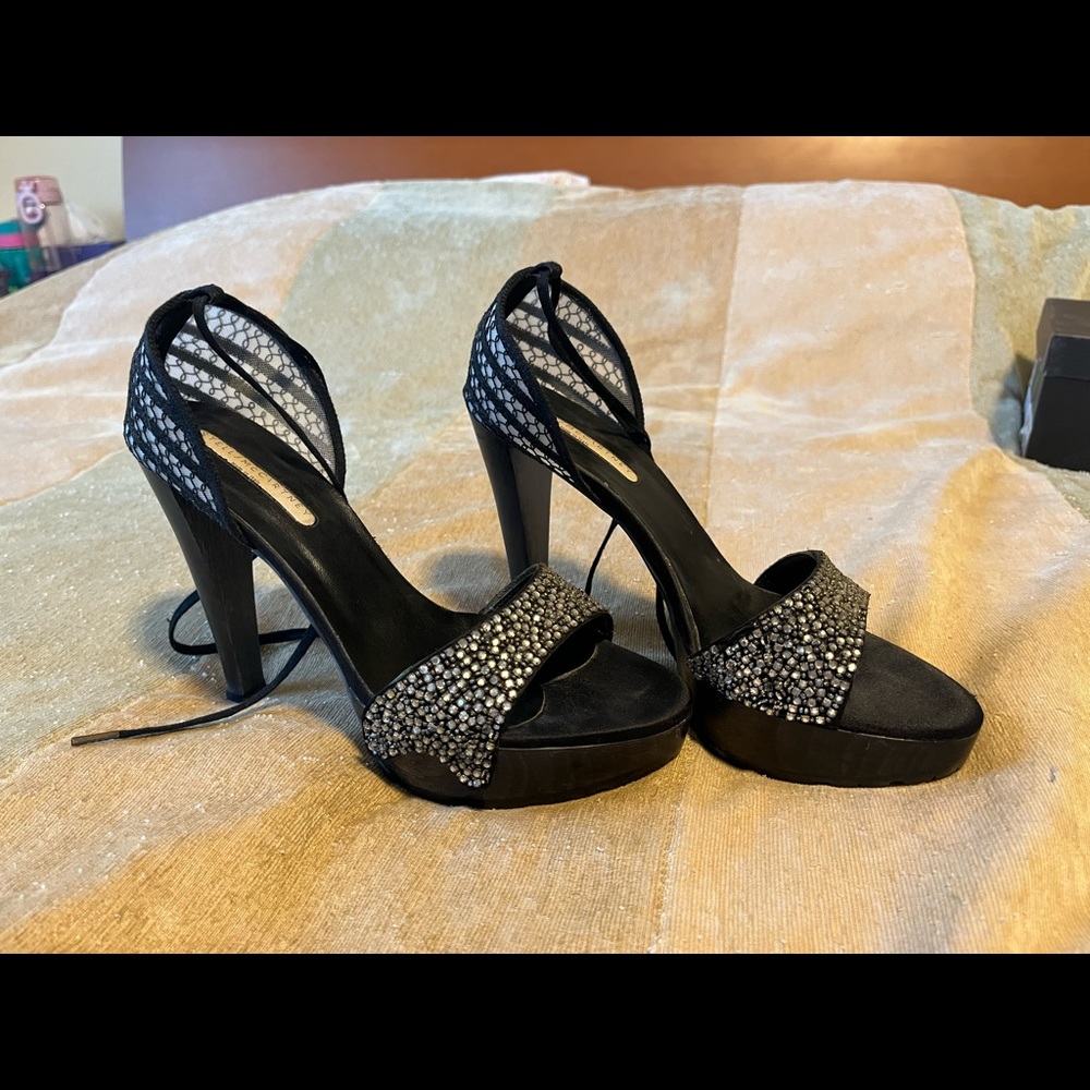 Sparkly pumps